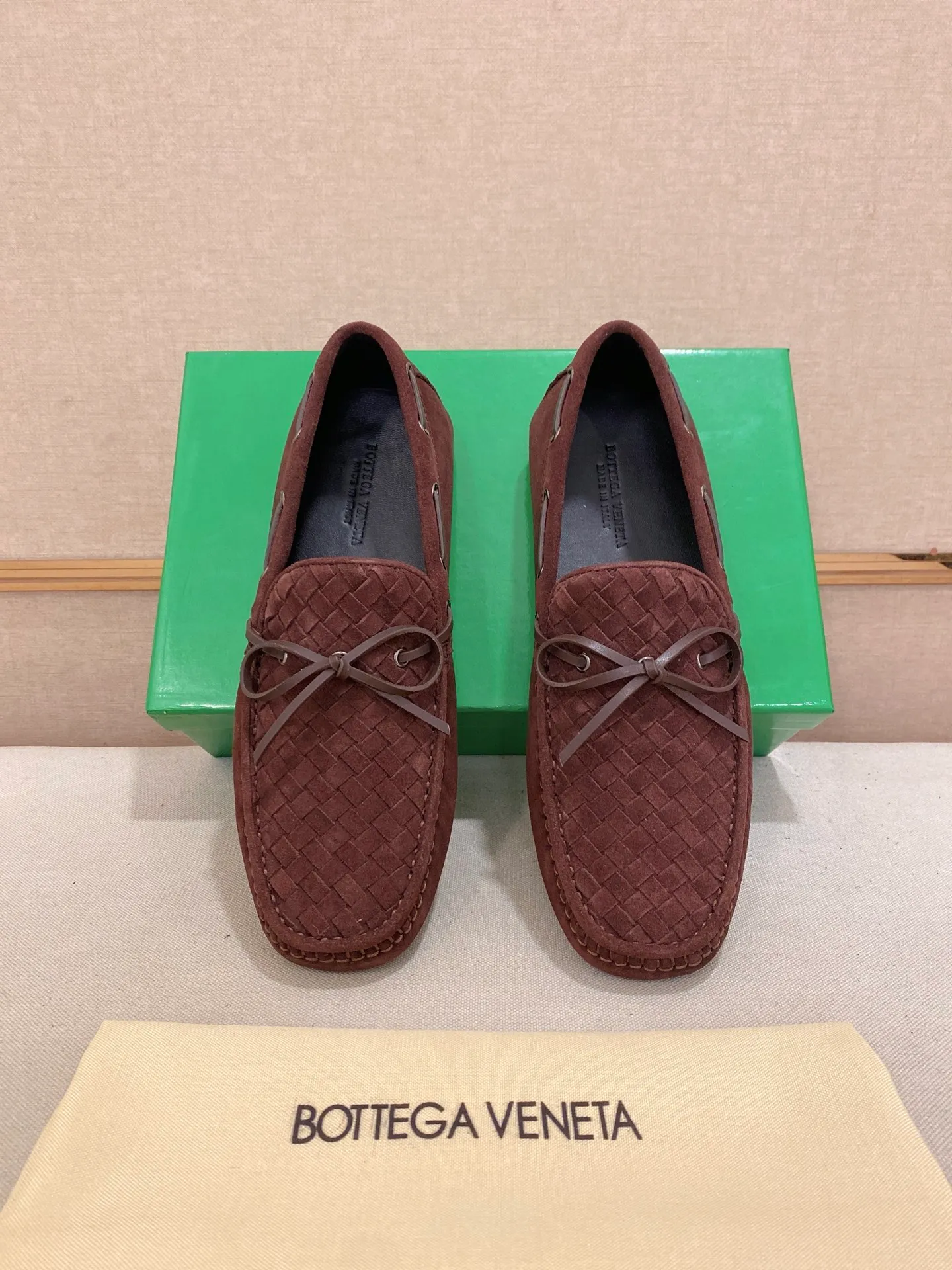 Men's shoes 💰 400💰 (Niu Li + Niu Pad) [BV] latest hot style‼ ️Casual men's shoes, uppers imported deer pattern first-layer cowhide ➕Full imported cowhide lining✔️Exquisite workmanship, excellent foot feel, special rubber soles✔️, cool and fashionable, the latest fashion, fashionable outsole, hurry up. Code number: 38-44 (can be customized to 37.45, non-refundable)